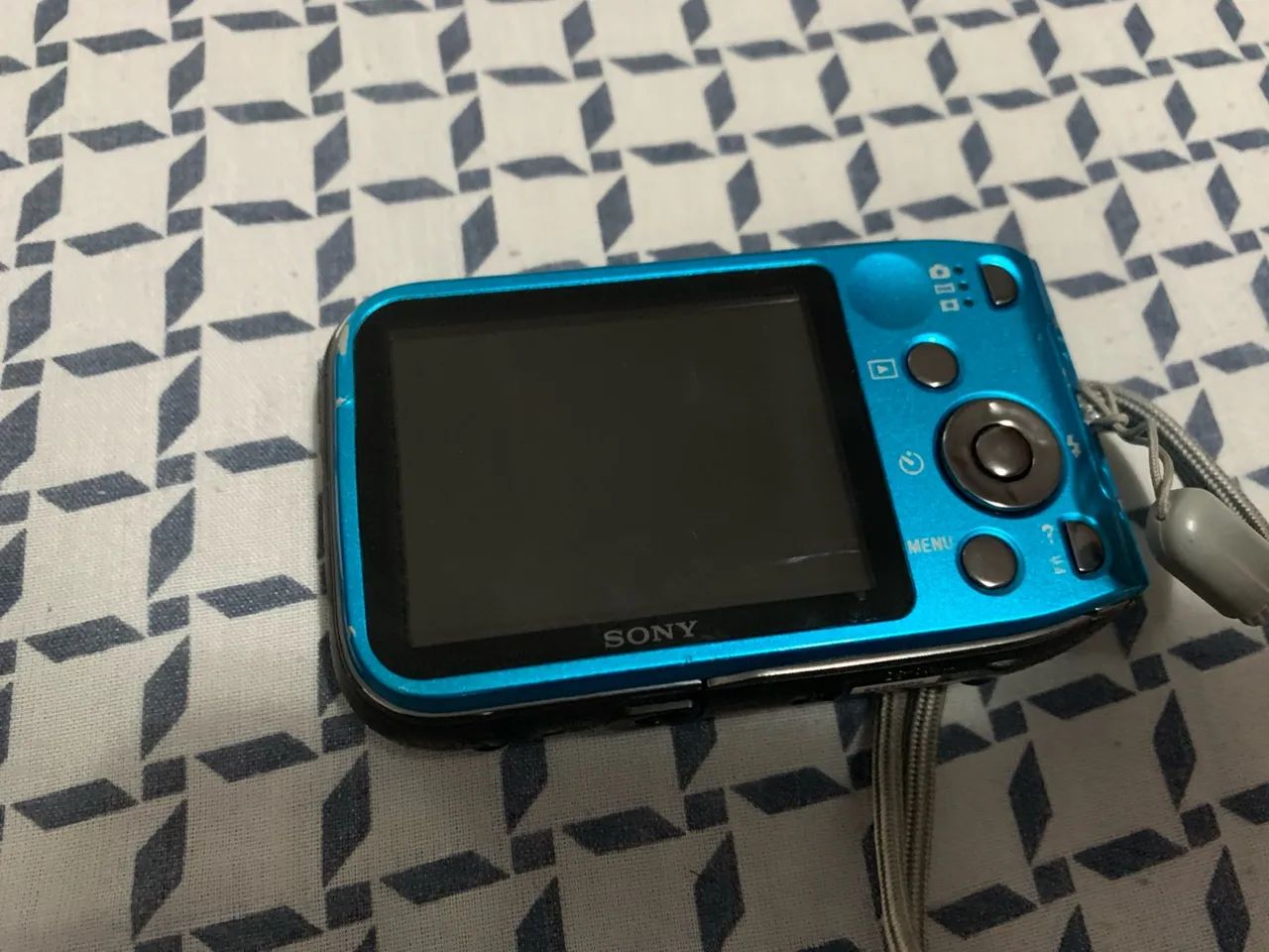 Câmera Digital Sony Cyber-shot à prova d'água - Foto 2