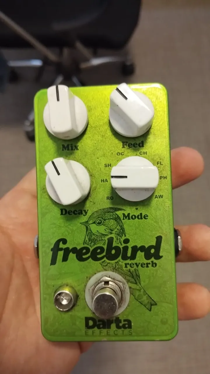 Pedal De Multi Efeitos Darta Freebird Reverb Shimmer