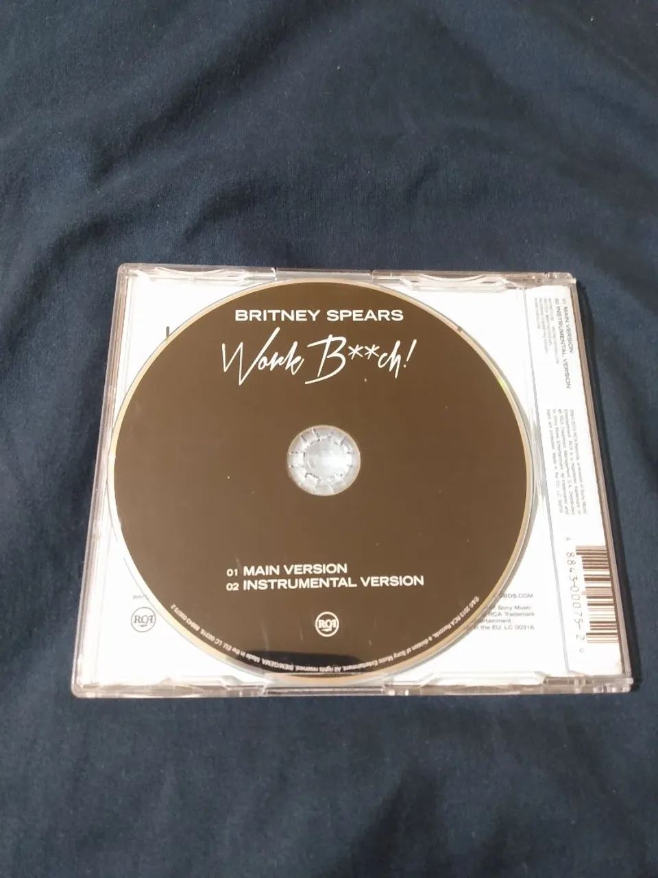 Britney Spears single Work B**ch - Foto 3