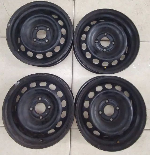Rodas de ferro Originais Peugeot aro 15 4x108 - R$ 190,00 und