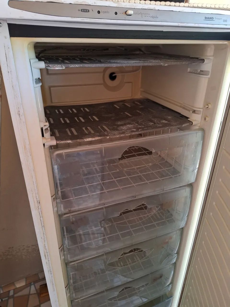 Vendo freezer vertical  - Foto 2