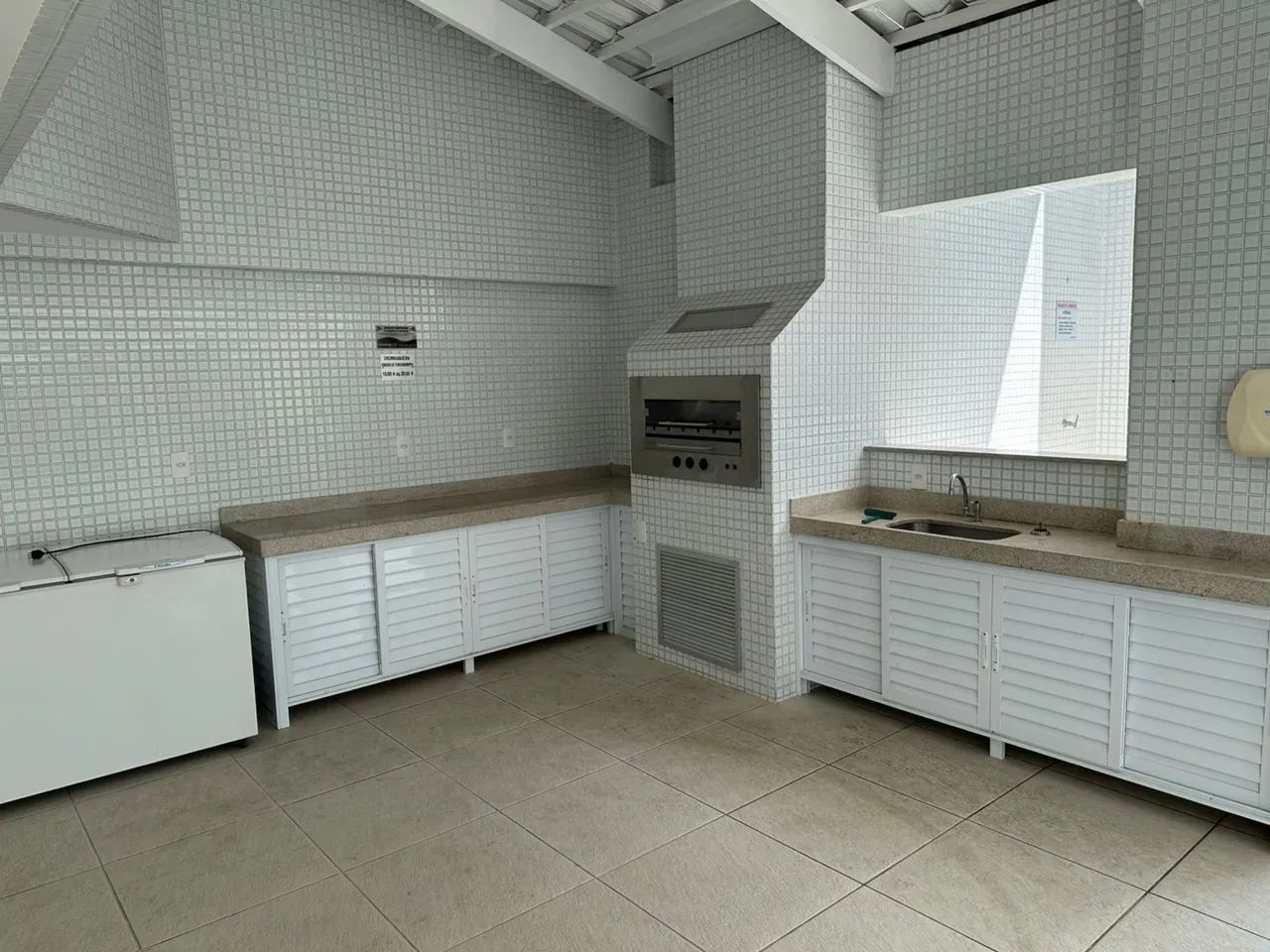 Apartamento frente praia do forte pé na areia 