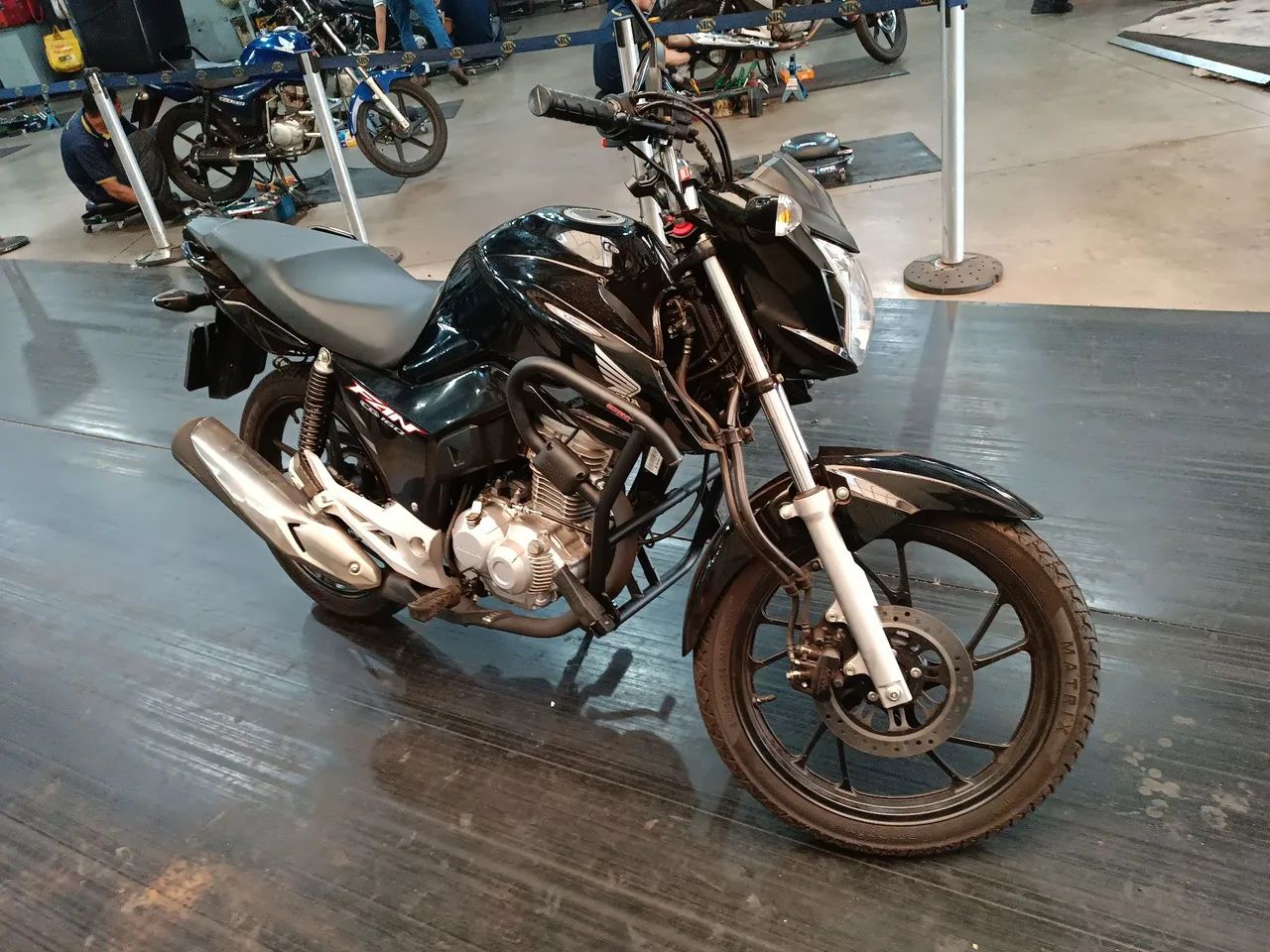 CG Fan 160 Preta 2023 - Único Dono c/ Equipamentos  - Foto 3