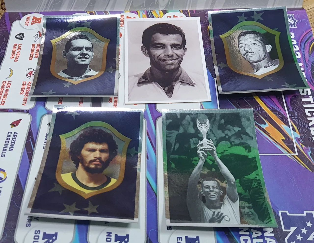 Figurinhas da Copa Seleção Brasileira Panini  - Foto 2