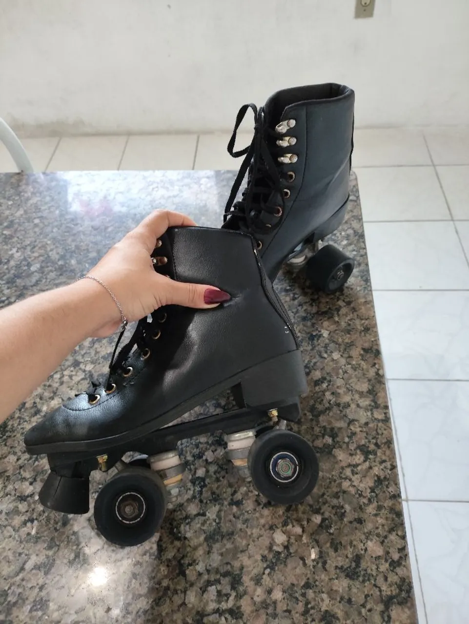 Patins Quad Retrô Preto - Tamanho 35 - R\$ 150