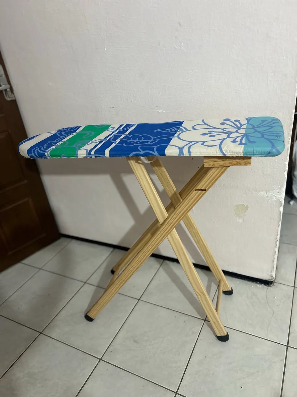 Tábua de engomar  - Foto 2