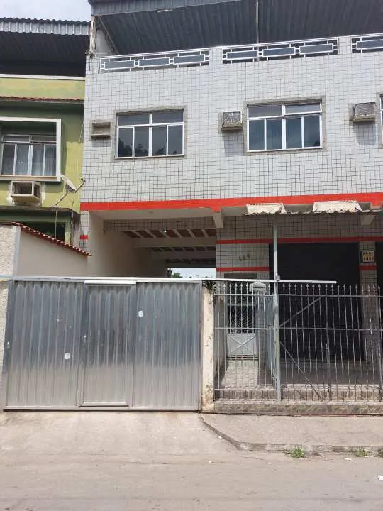 Apartamento para alugar Rua Dona Júlia Cheven, São Mateus, São João de Meriti - R$ 700
