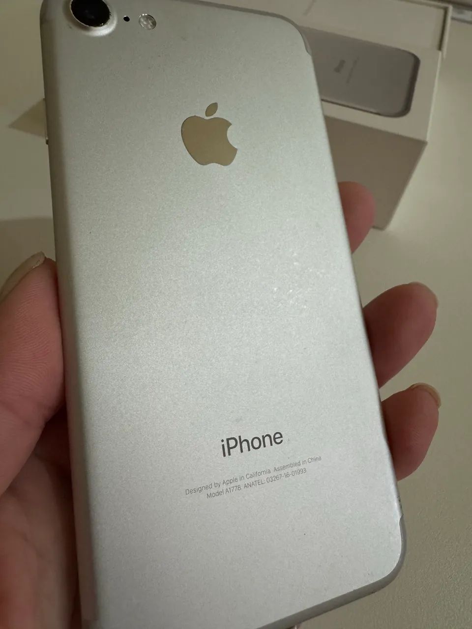 iPhone 7 - Silver - 32GB - Celulares e Smartphones - Cristo