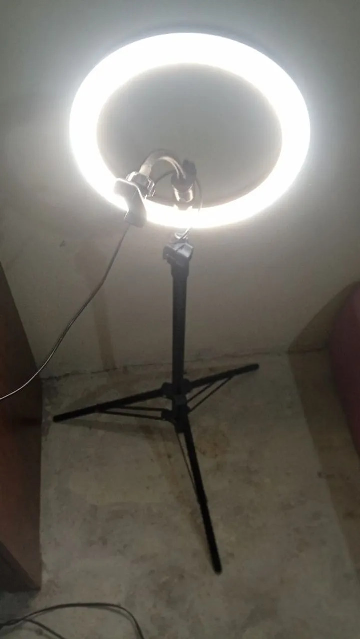 Ring Light com Tripé para Celular