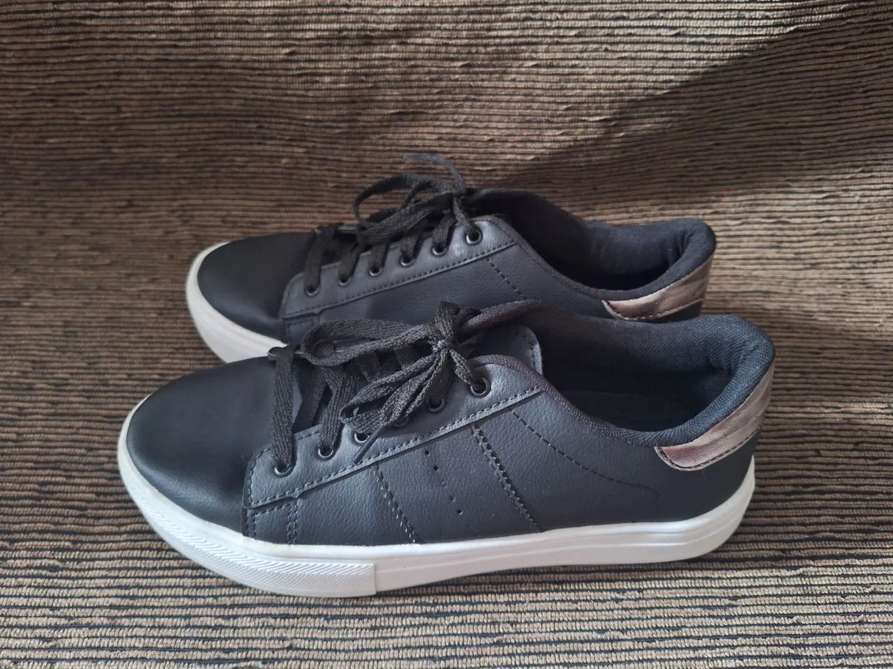 Tênis Preto Feminino - Trendee - Foto 3