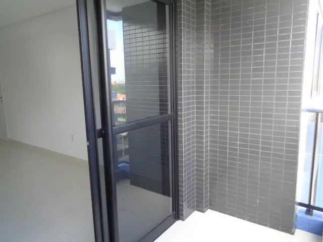 Apartamento novo com 03 quartos sendo 02 suítes, varanda, 2 vagas no Jardim Oceania - Foto 2