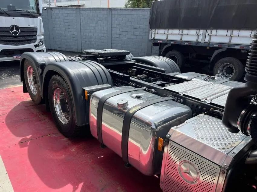 Mercedes-Benz Actros 2548 6x2 2022 Geladeira / Rodas em Alumínio - Foto 8