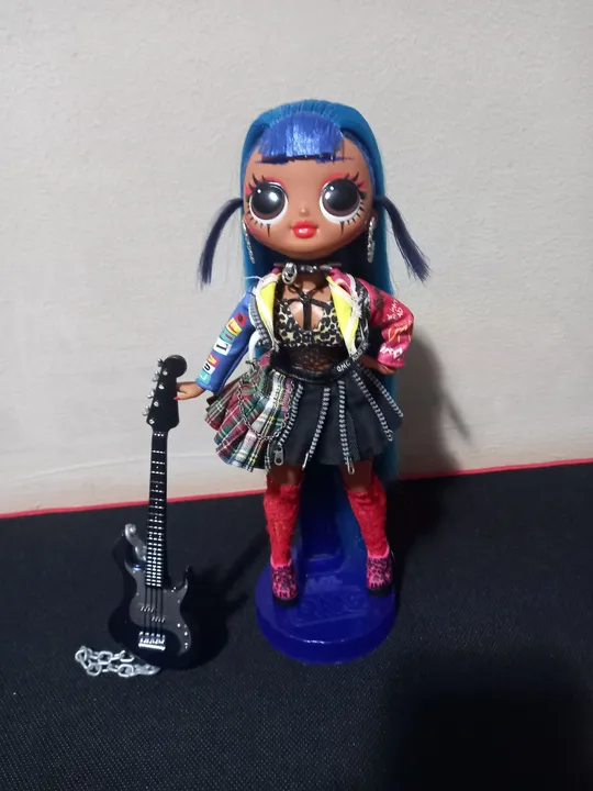 Lol surprise omg remix 2 pack Punk grrl