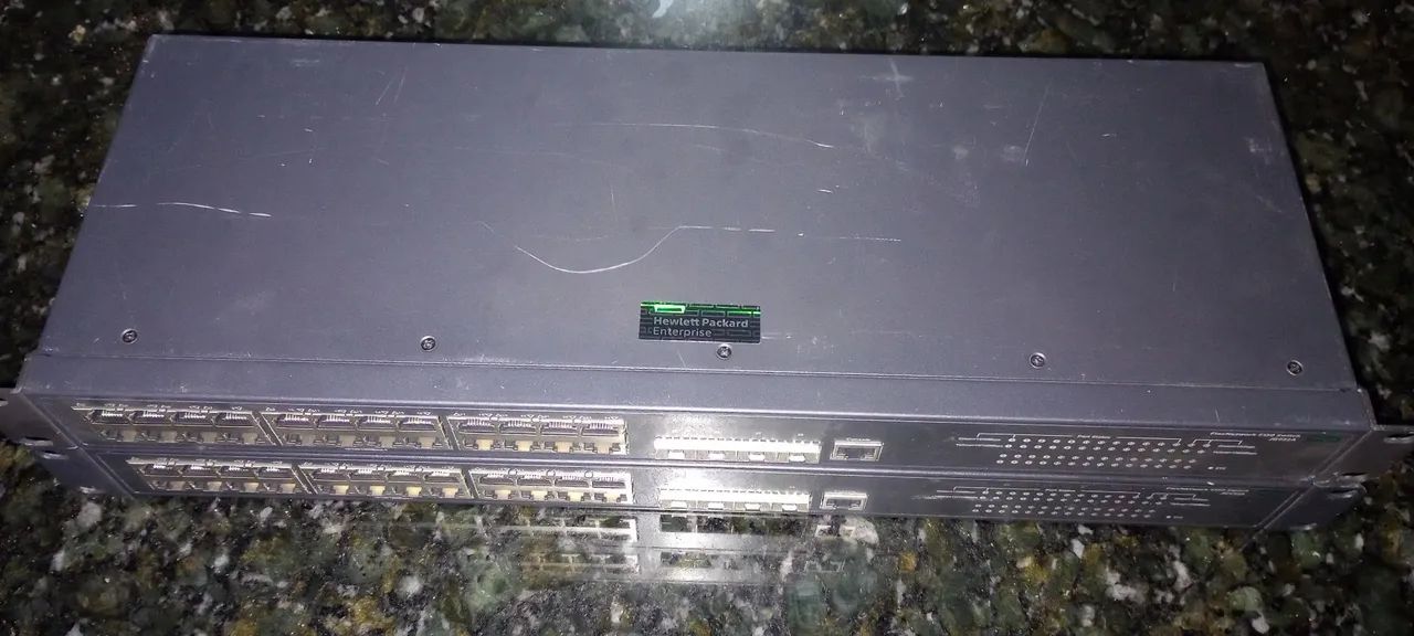 HP e 5130 Managed Switch Kit 264289464709506124