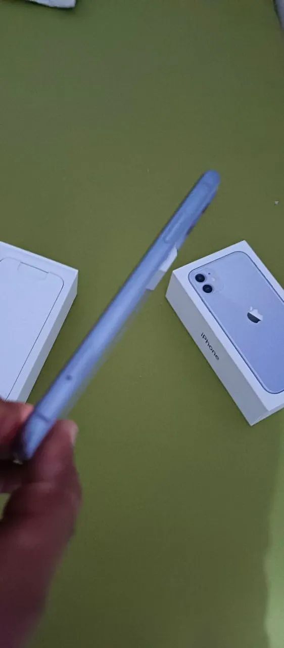 iPhone 11 64 g - Foto 2