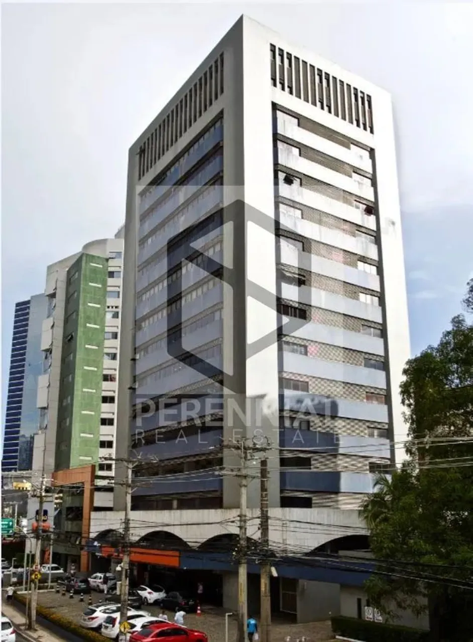 Salas Comerciais para alugar na Bahia com 212 m²