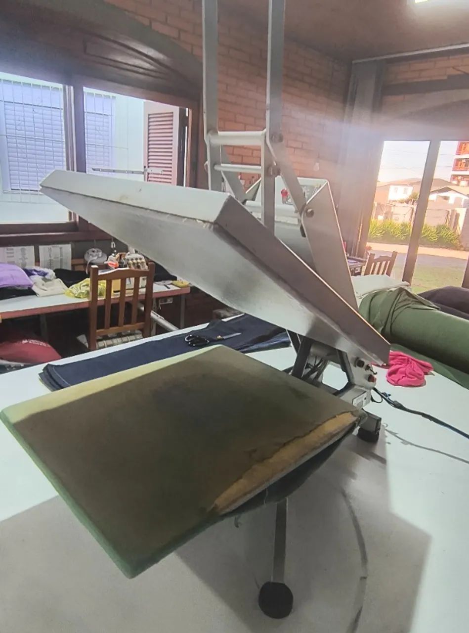 Máquina de sublimação/ estampa para camiseta  - Foto 3