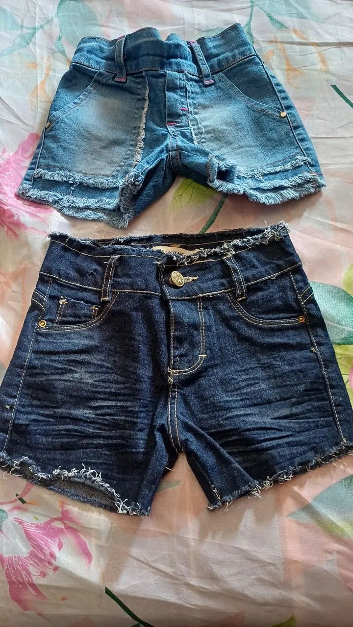 2 peça seminova e uma camiseta nova por 