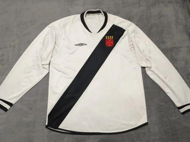 Camisa Oficial Vasco Umbro 2005, longa, tamanho G (57x79cm). Modelo raro, de Jogo.