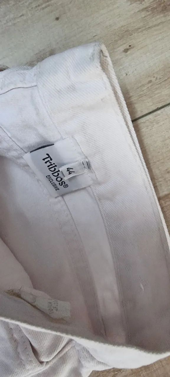 Calça jeans branca, tamanho 44 usada. Sem defeito - Foto 3