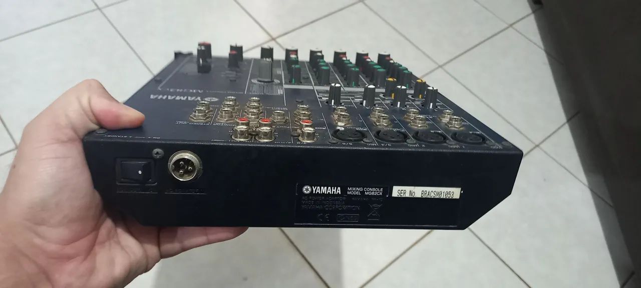 Mesa de som Yamaha MG82cx - Foto 2