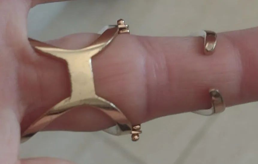 Lindo anel dobrável com strass  - Foto 3