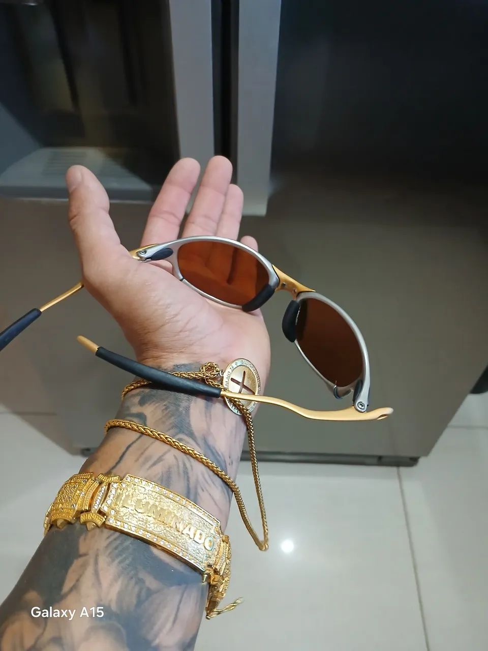 Óculos 24k super Premium com lentes originais  - Foto 2