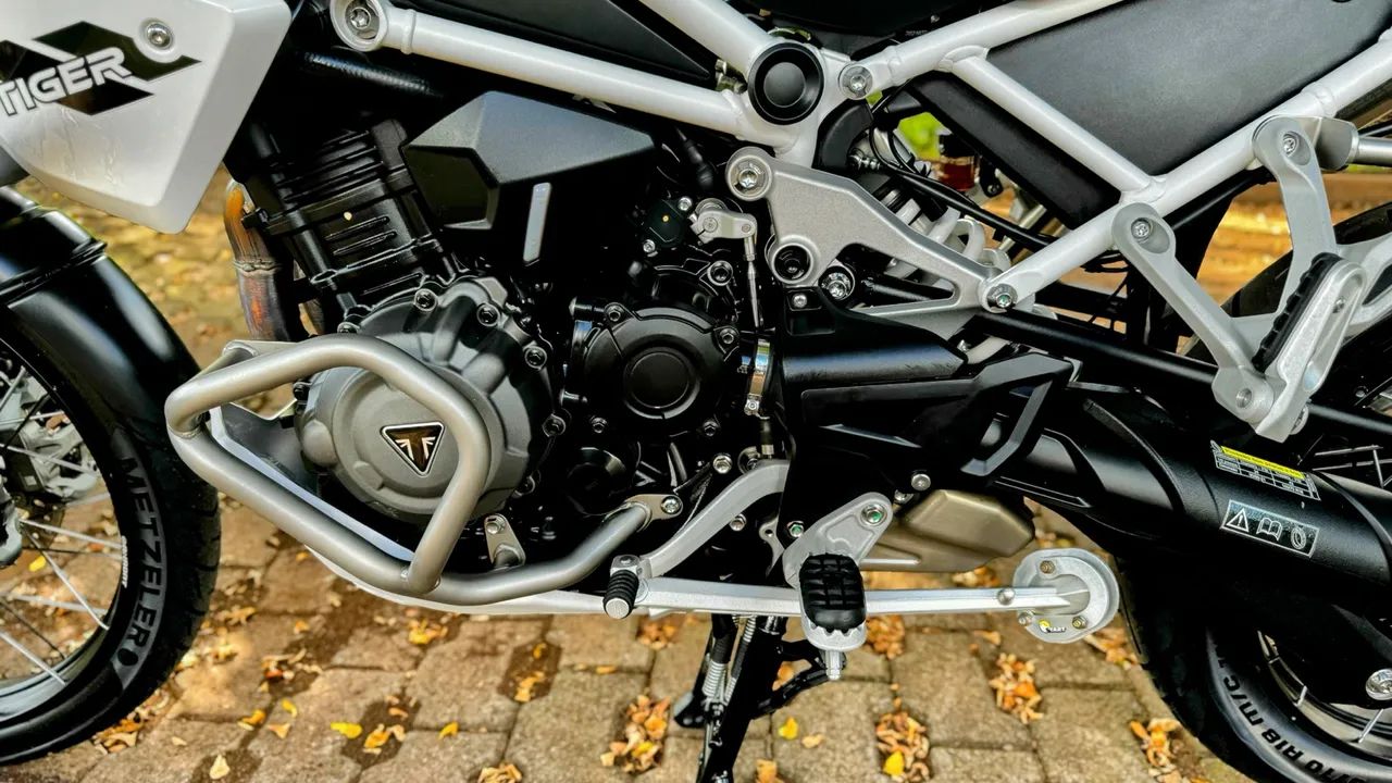 Triumph Tiger 1200 Rally Pro  - Foto 9