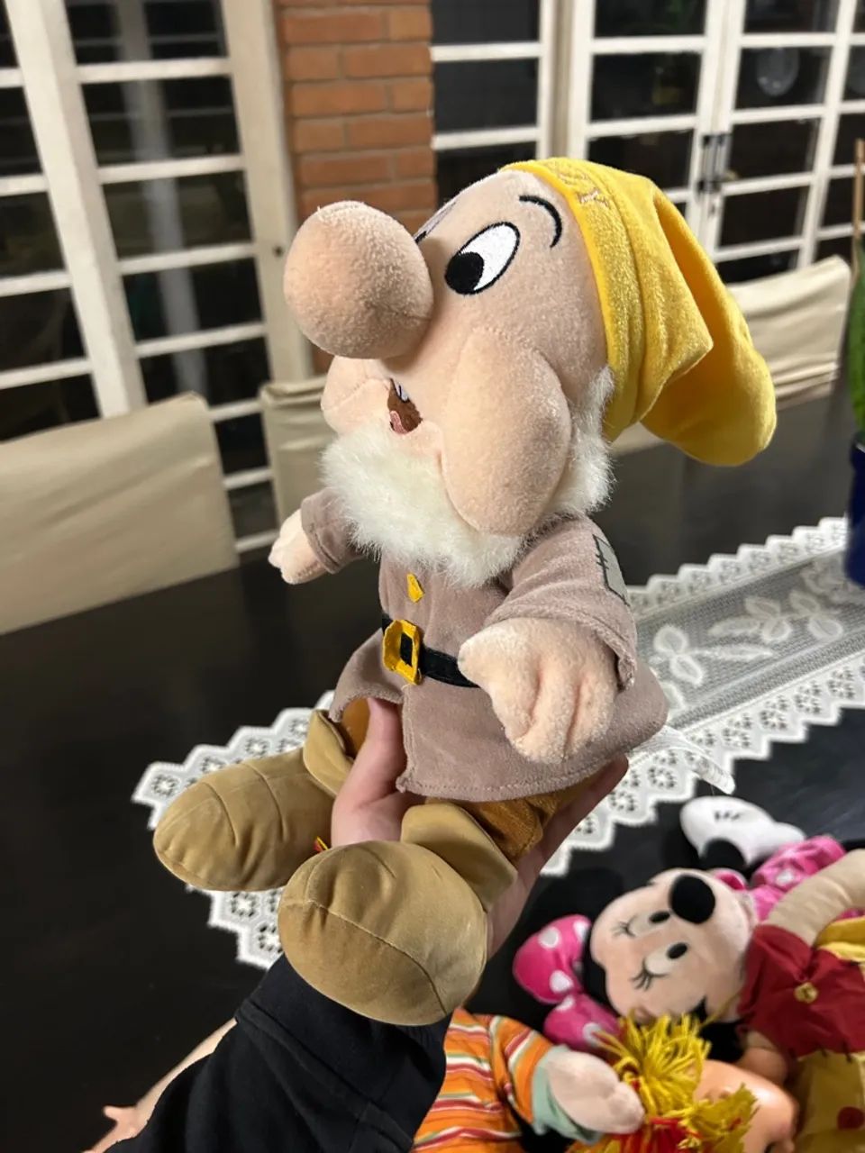 Boneco de Pelúcia do Anão Atchim - Um Presente Incrível! - Foto 2