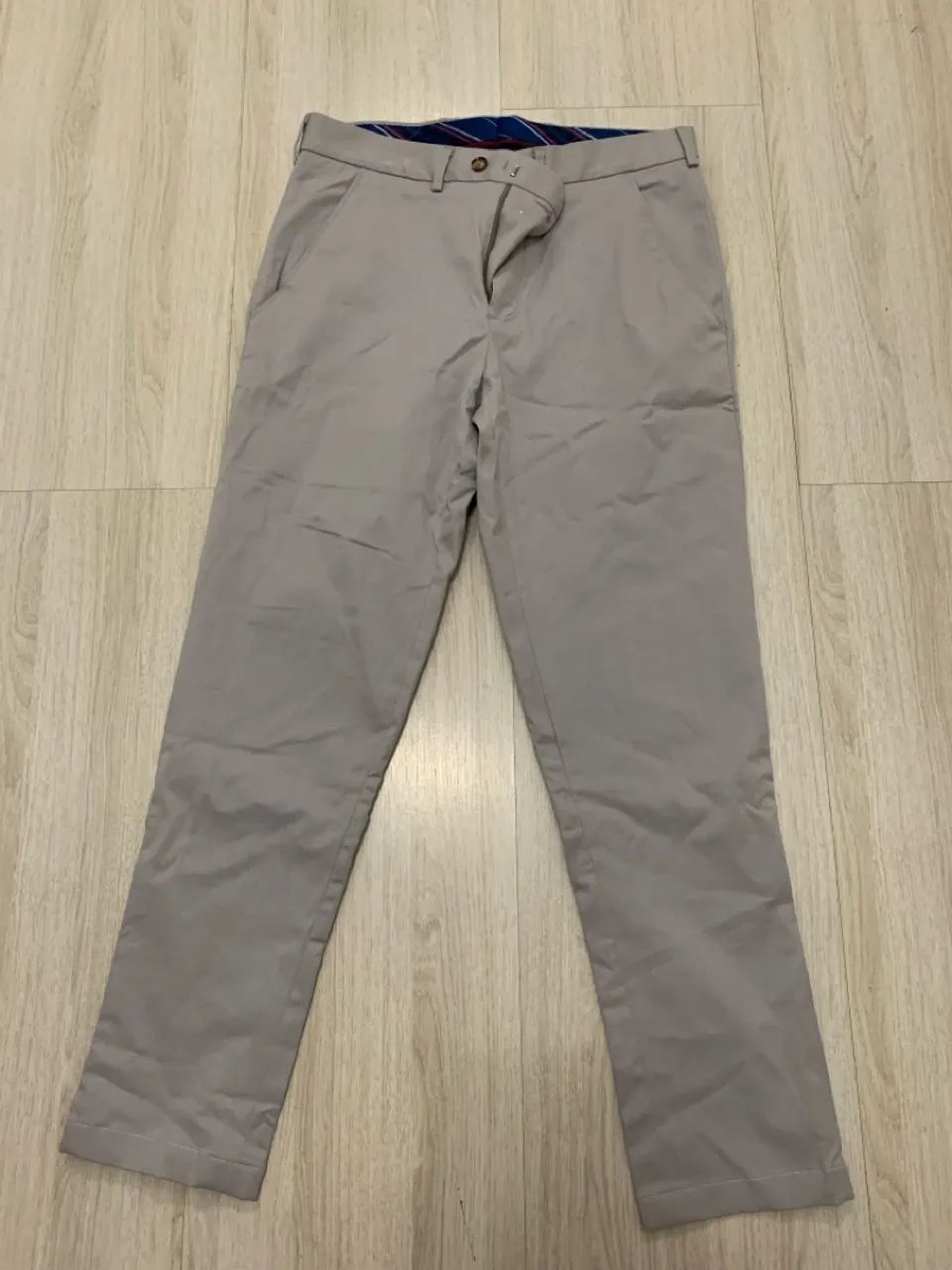 Calça Social Cinza - Elegância e Conforto - Foto 2