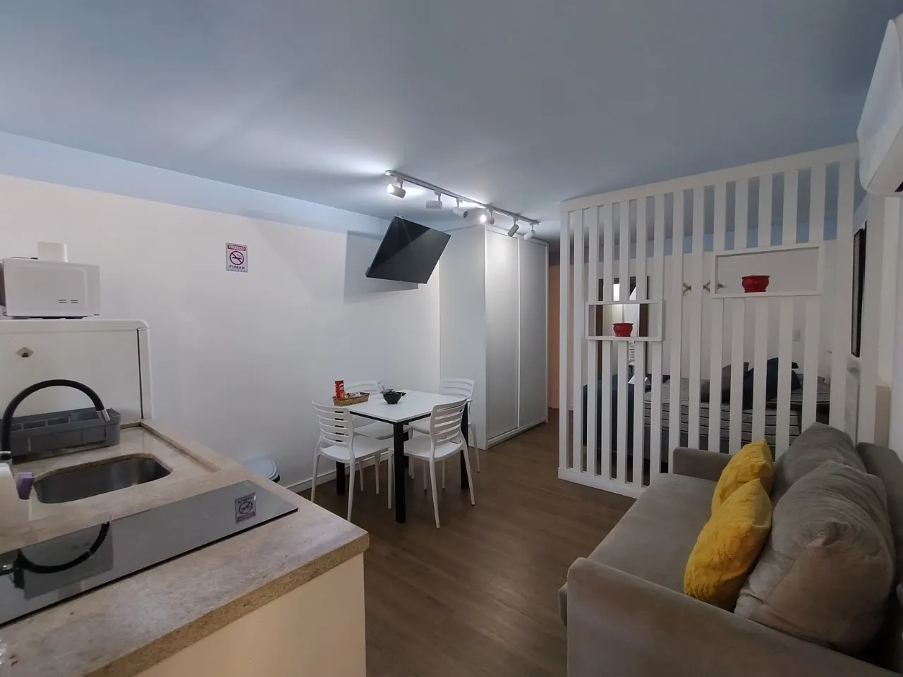 Studio mobiliado para locação no Campeche