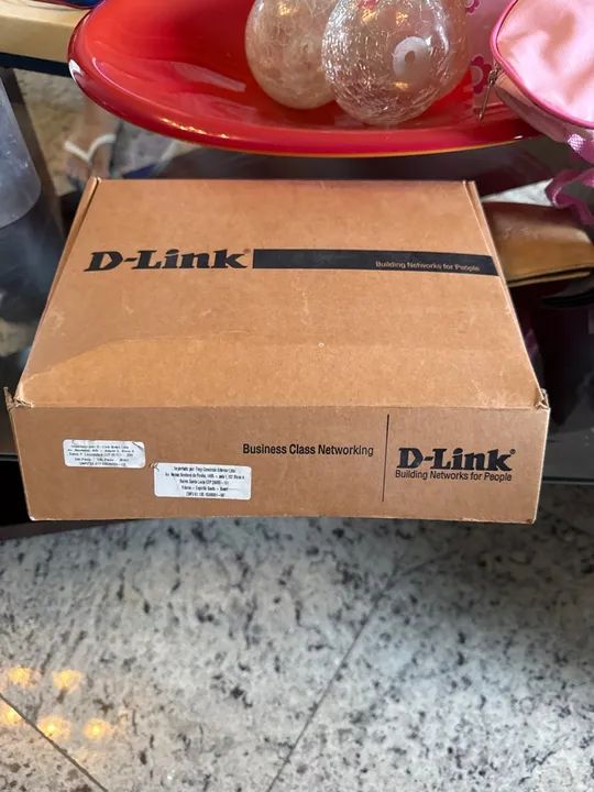Roteador D-Link Business Class Networking na caixa  - Foto 2