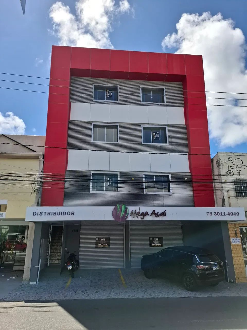 ALUGO  salas individuais com WC