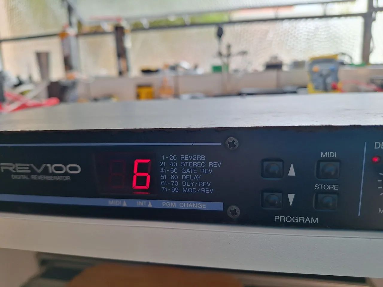 Yamaha REV100 Digital Reverb