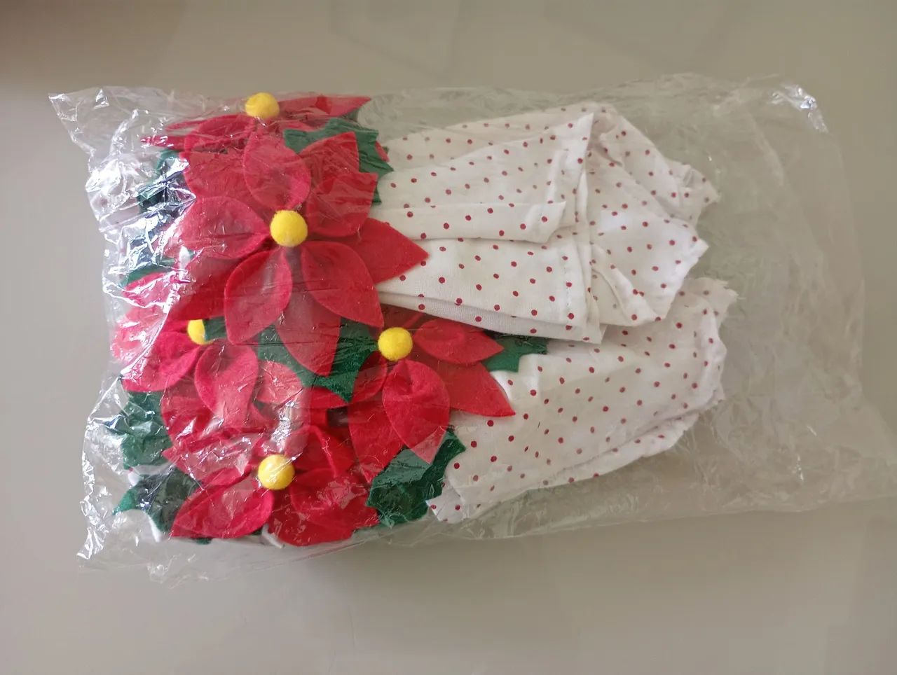 Lindos guardanapos natalinos com argolas - Foto 4