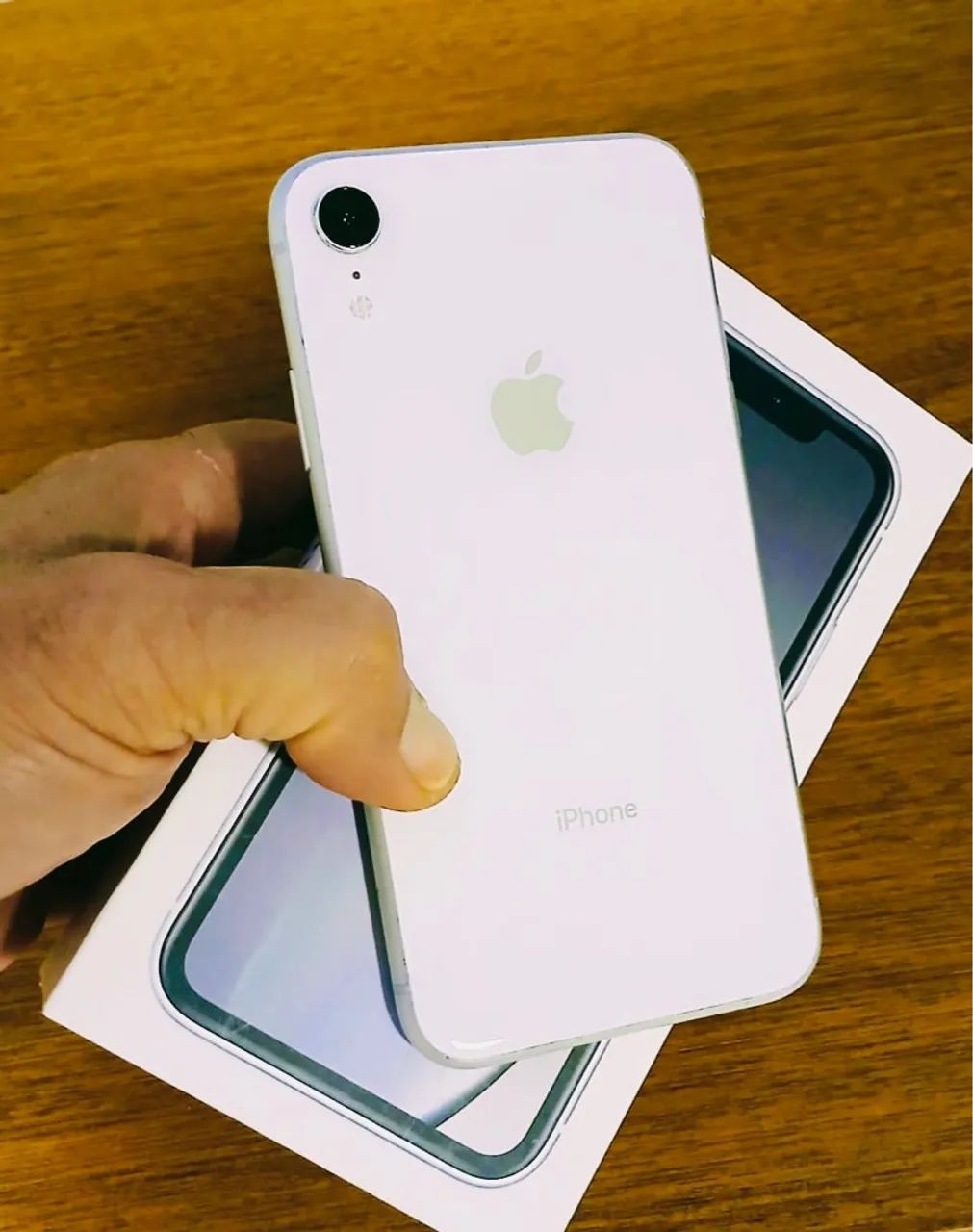 iPhone XR  128GB  IOS Atualizado  Aparelho impecável 