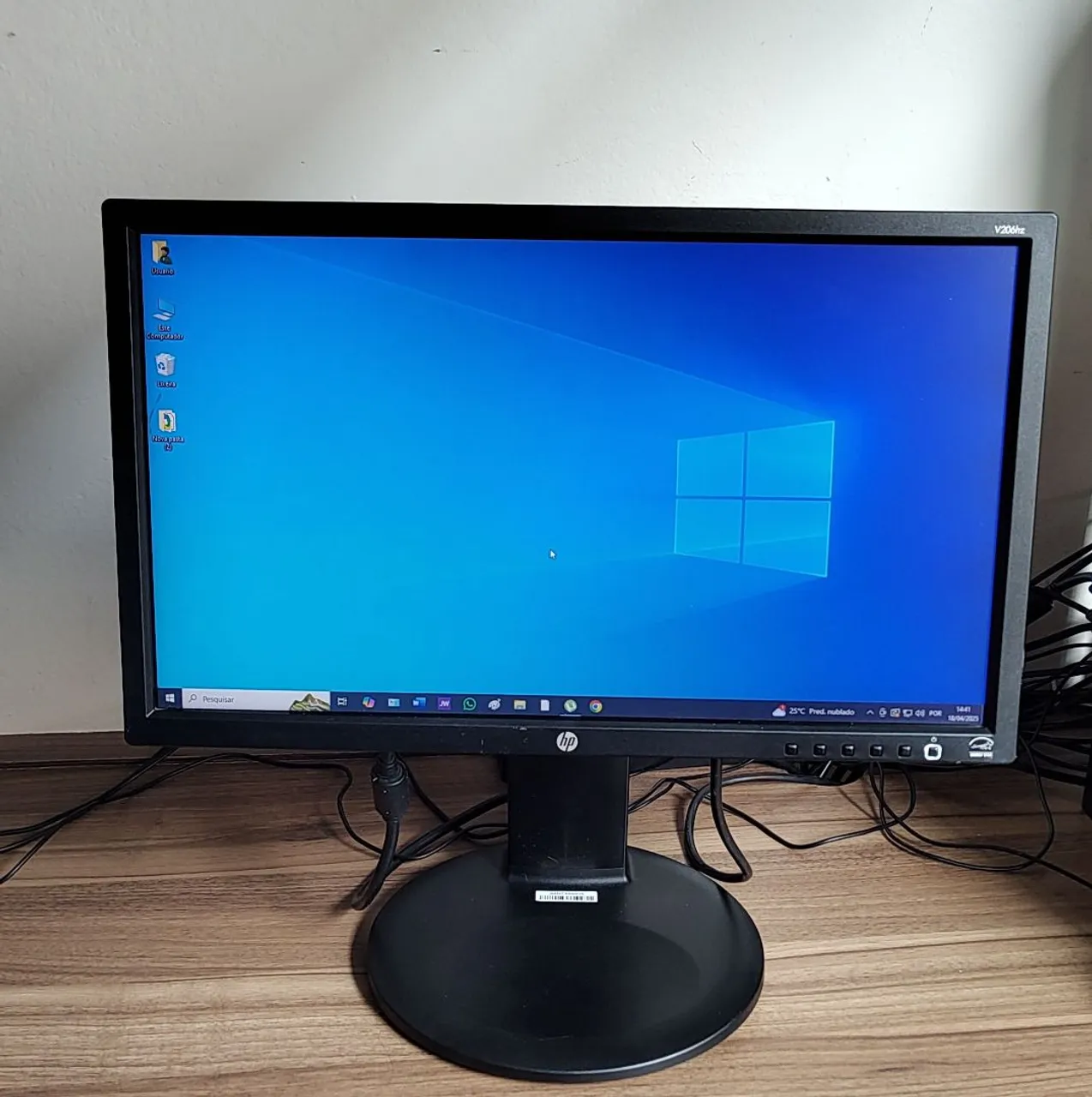 Monitor HP 22 polegadas - ótimo estado! ( Total de 5 monitores HP 280,00 cada )