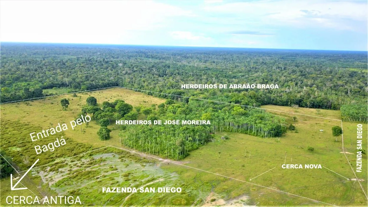 Vendo sítio com 23 hectares produzindo.