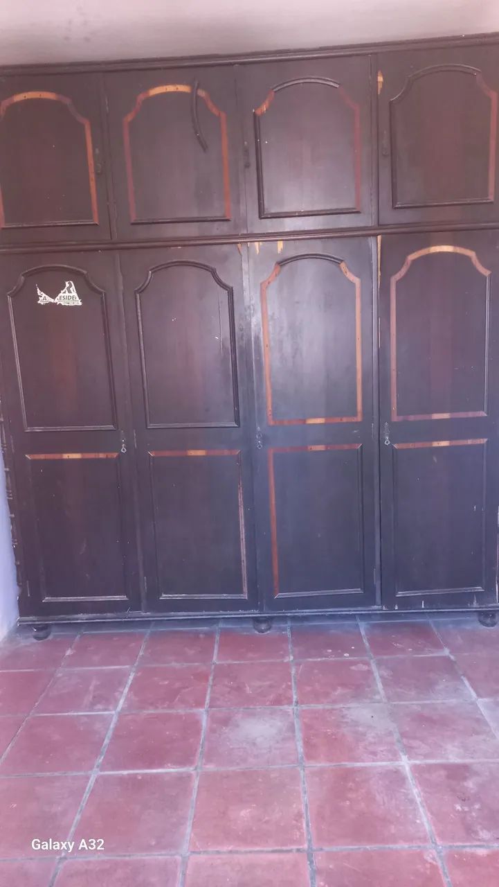 Guarda roupa antigo (reforma)