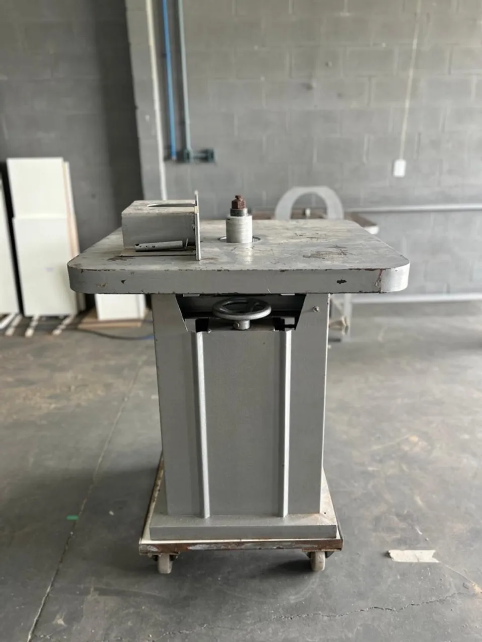 Tupia de Mesa Industrial
