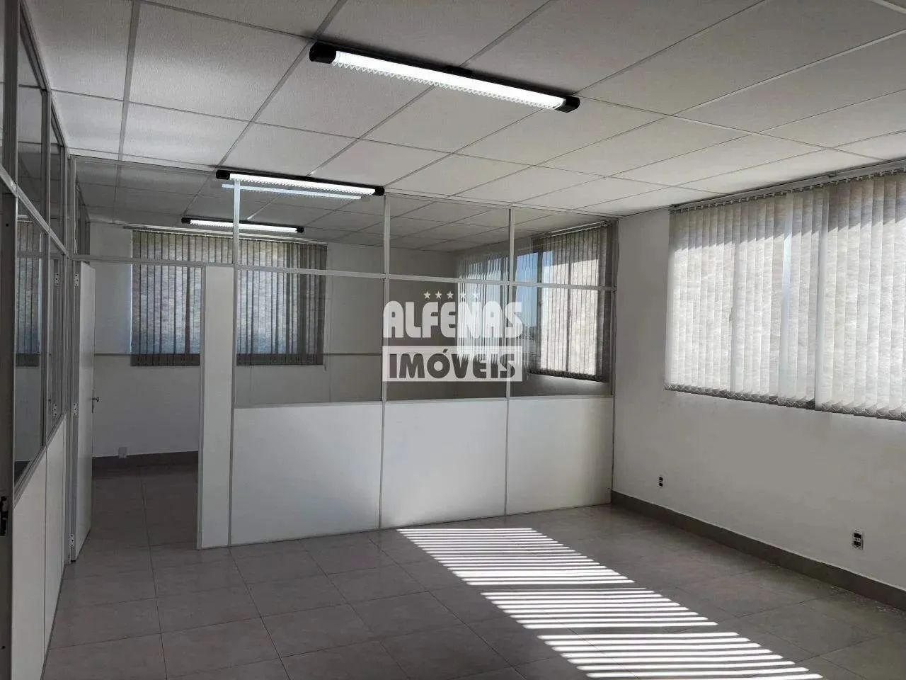 ANDAR CORRIDO 150 M2 -JARDIM RIACHO DAS PEDRAS-CONTAGEM-MG - Foto 5