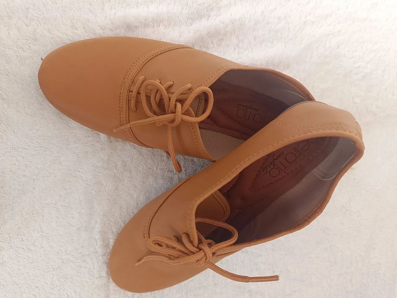 Sapatilha Picadilly bege