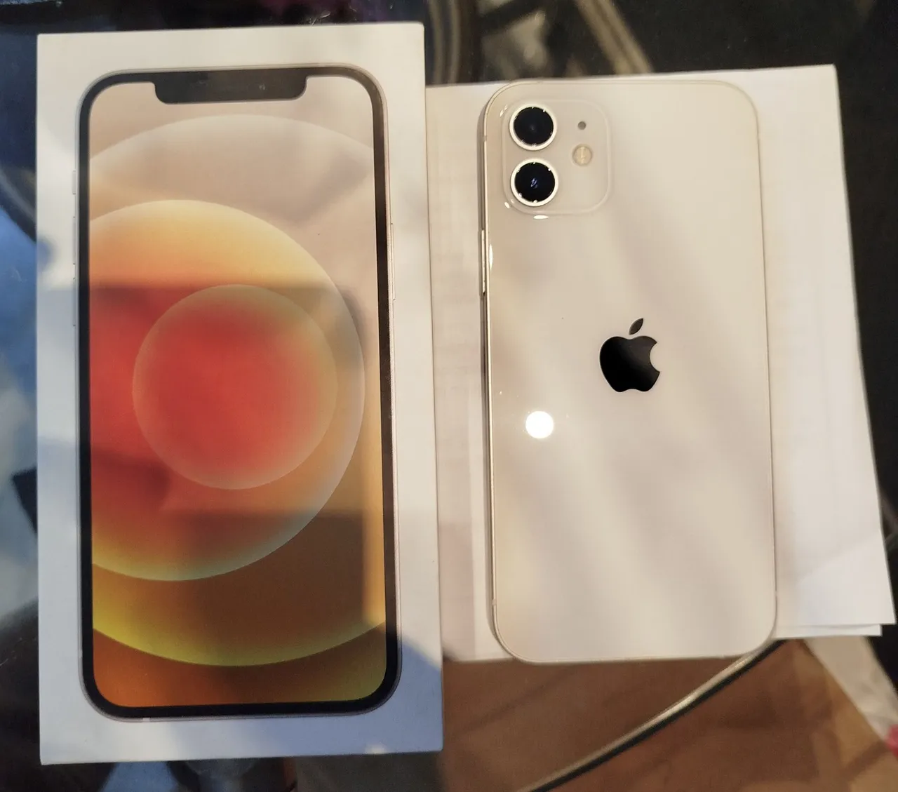 iPhone 12 - 128GB - Muito conservado - Com nota fiscal