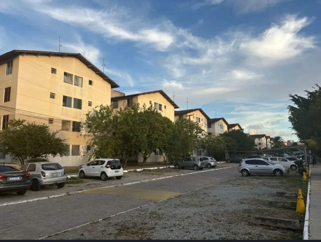 APARTAMENTO PARA ALUGAR EM PETRÓPOLIS-RESIDENCIAL LÚCIO COSTA
