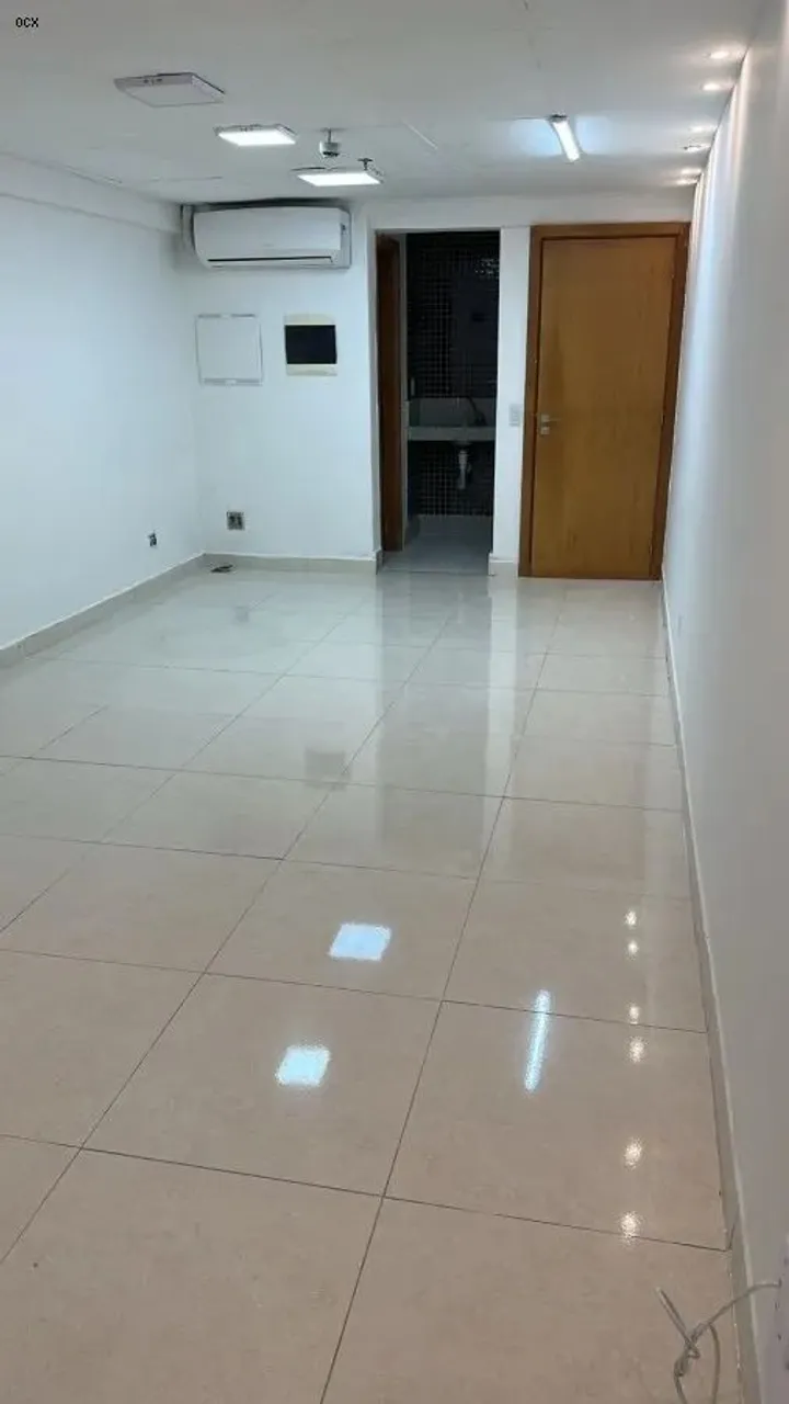 Sala Comercial para Venda em Vila Velha, Praia da Costa, 1 banheiro, 1 vaga