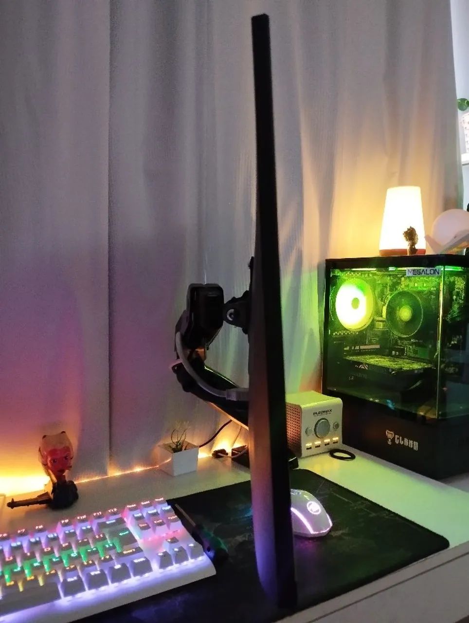 Monitor AOC 24 100hz 1ms64385329501442123