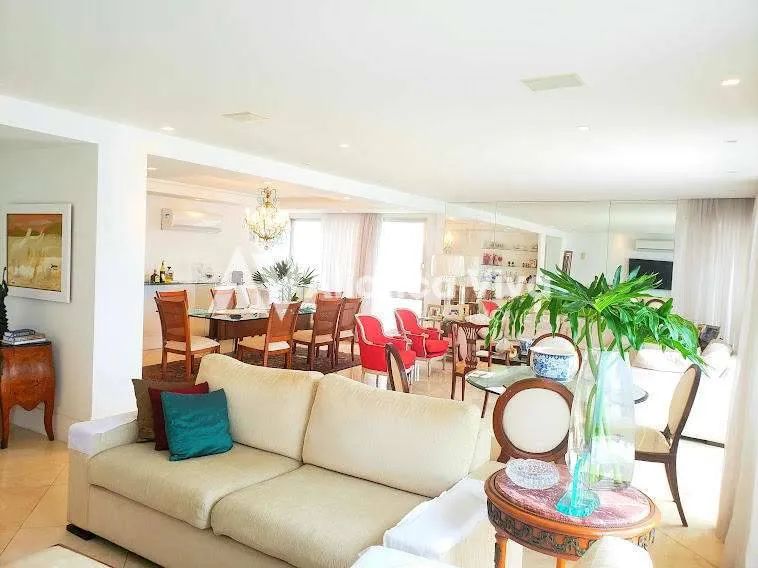 Leblon | Apartamento 4 quartos, sendo 1 suite - Foto 2