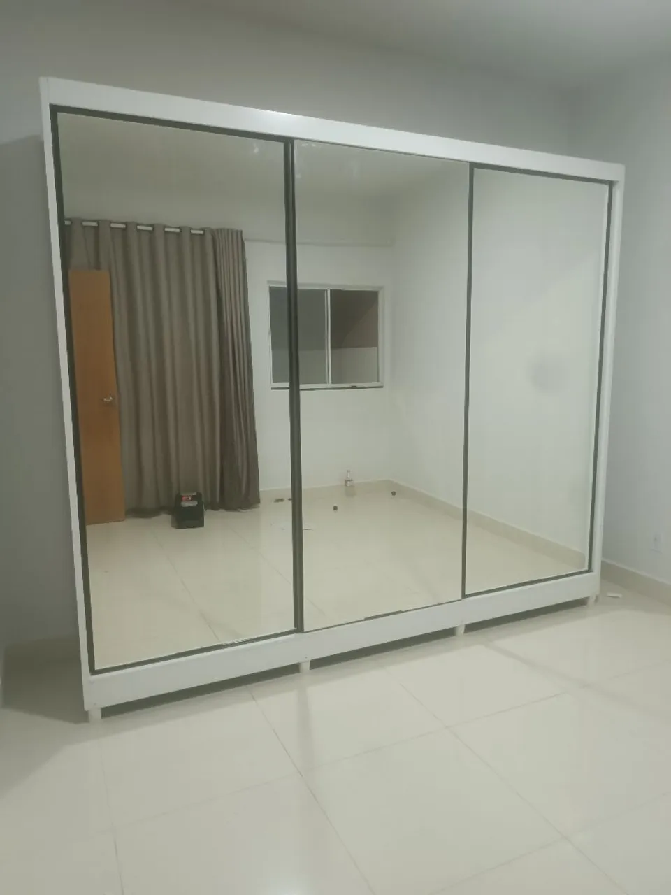 Guarda-Roupa Bergamo 3P espelho