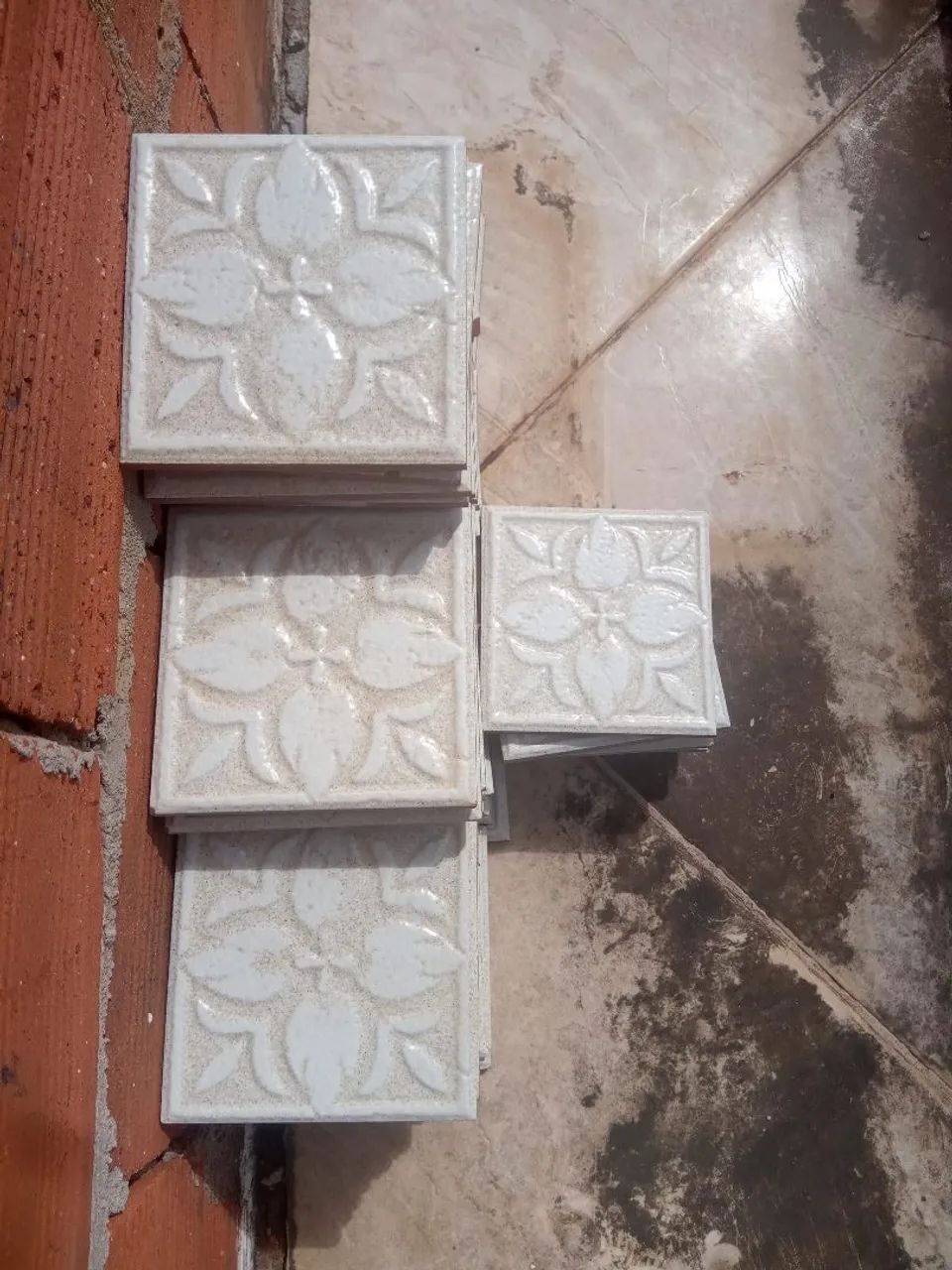 Azulejos Decorativos em Padrão Trançado - Foto 3