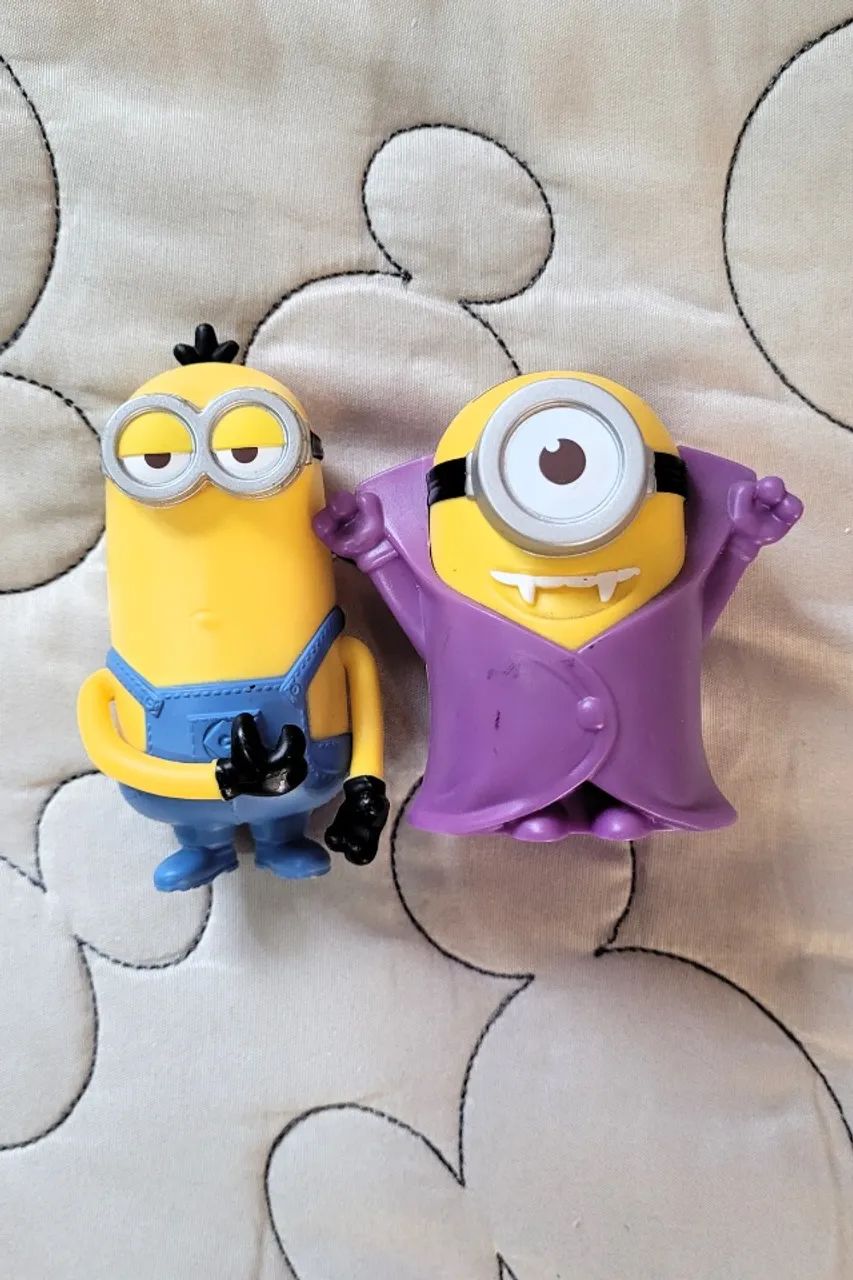Lote brinquedo Minion Mc - Foto 4